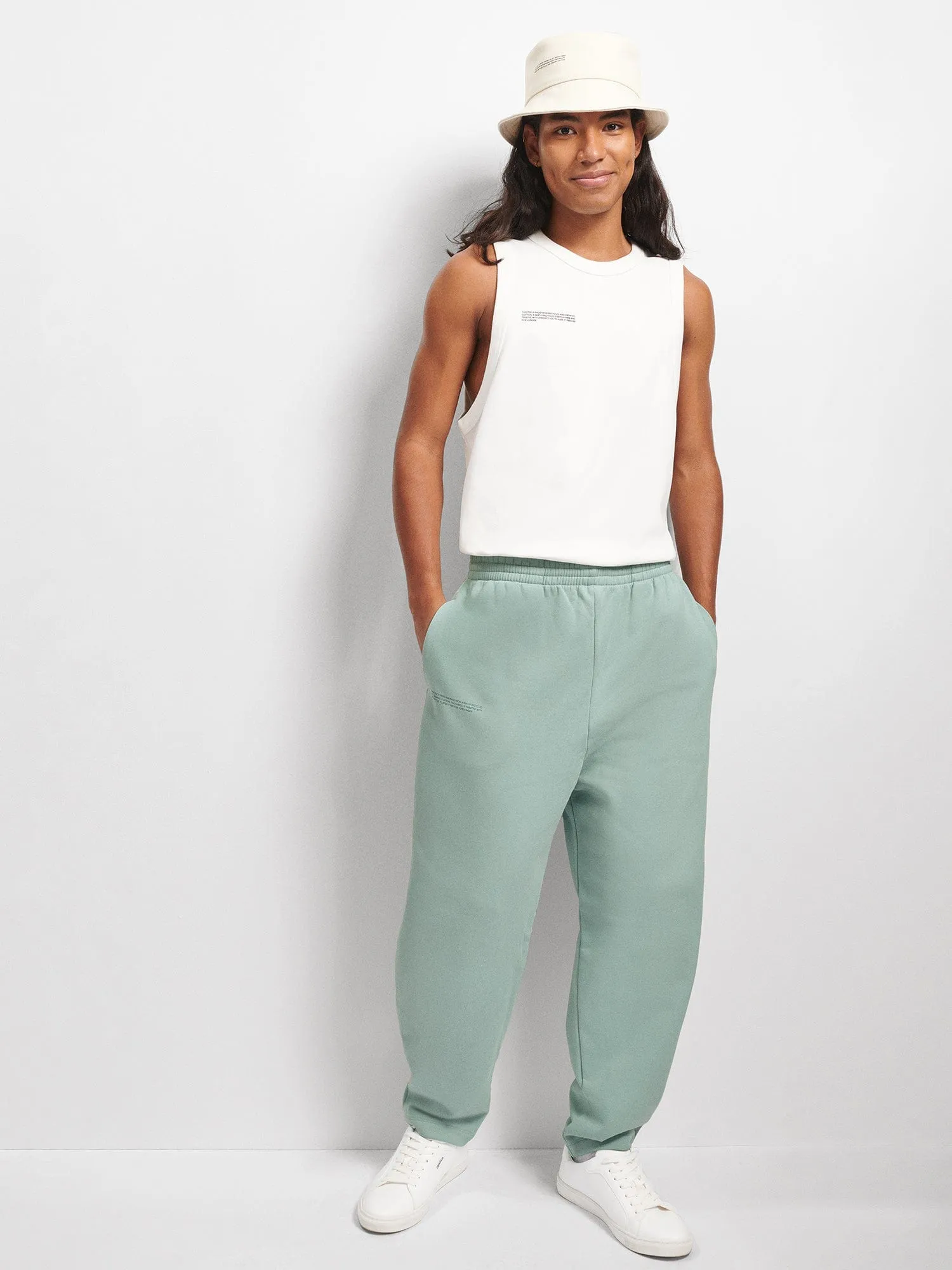 Mens DNA Barrel-Leg Track Pantseucalyptus blue