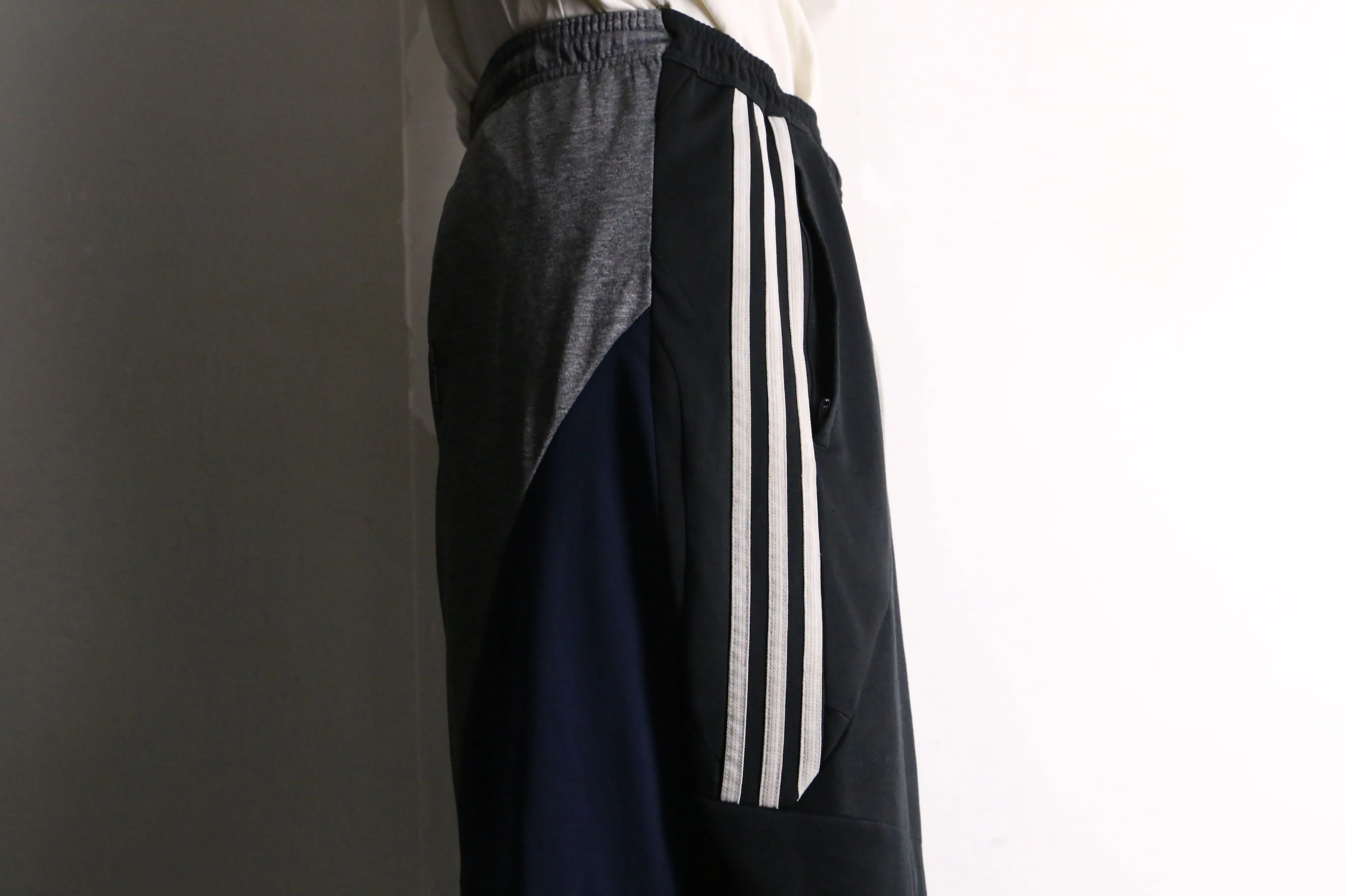remake "再構築" asymmetry docking track pants