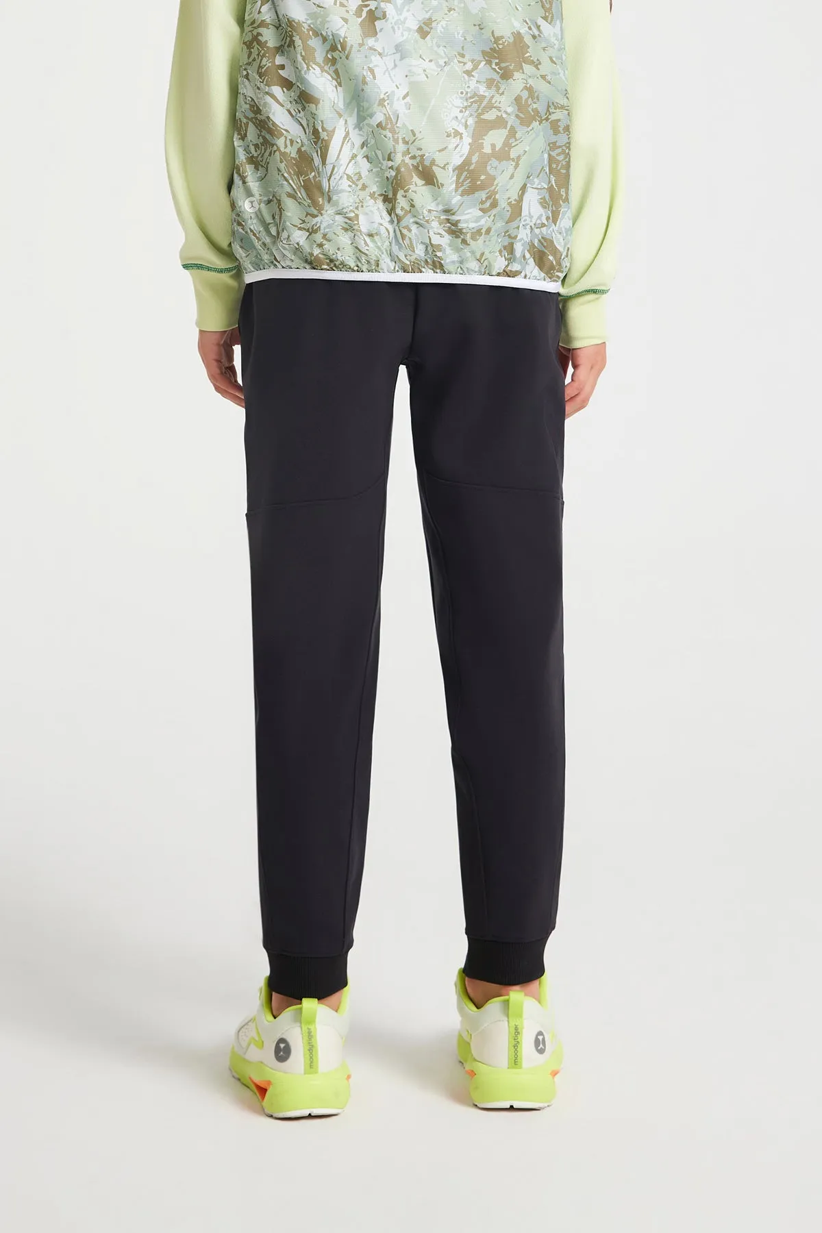 Taper Pants